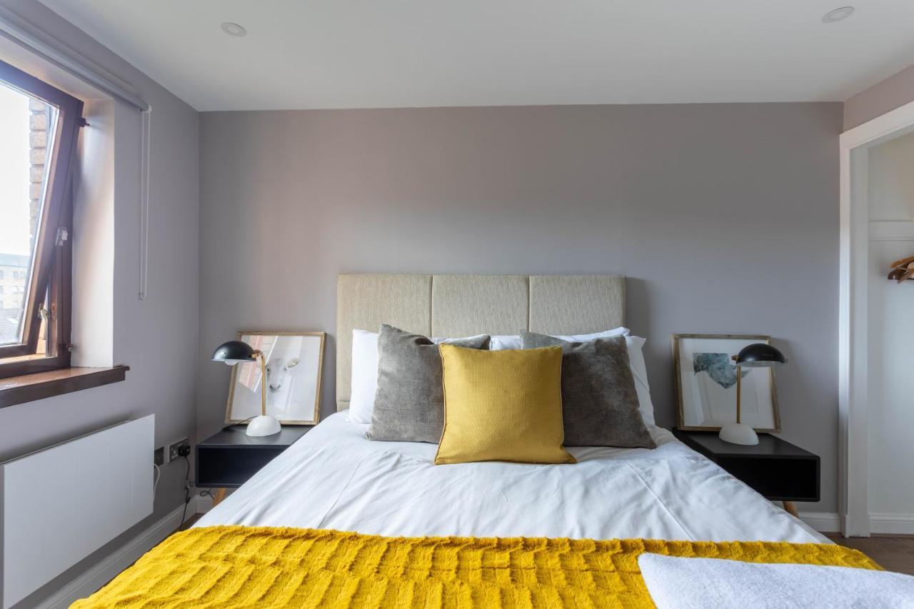 Stunning 1 Bed Merchant City Apartment With Parking Glasgow Buitenkant foto