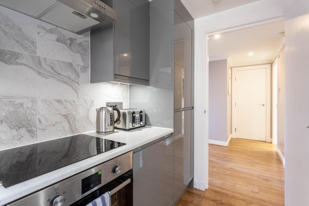 Stunning 1 Bed Merchant City Apartment With Parking Glasgow Buitenkant foto
