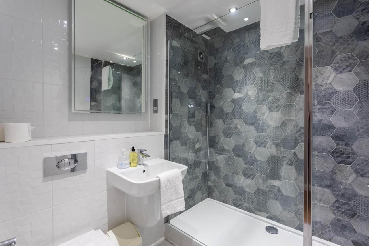 Stunning 1 Bed Merchant City Apartment With Parking Glasgow Buitenkant foto